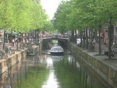 デルフトは運河の街。静かで落ち着いている