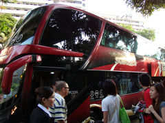 シンガポールからクアラルンプールへのバスの旅　１　（バス移動、インターコンチネンタル・クアラルンプール・クラブフロア編）
