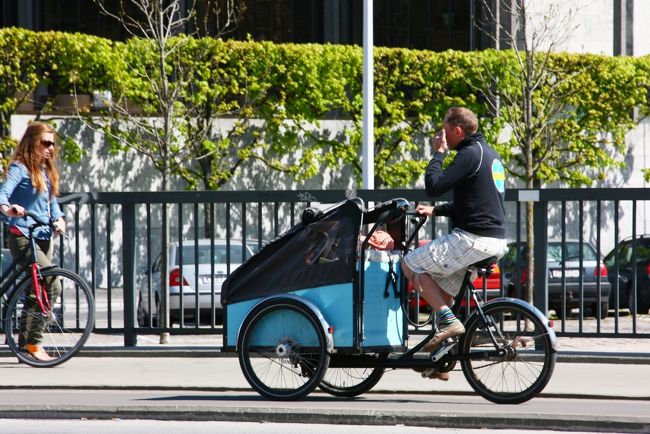 コペンハーゲンを自転車で走る
