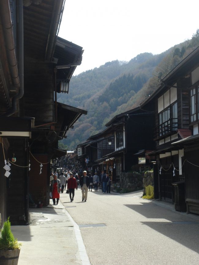 今年のＧＷは福井、信州を抜けて、東京、茨城へ。久しぶりの家族旅行。奈良井宿はすごい人出でした。
