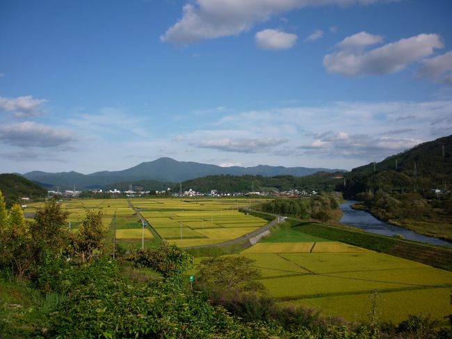 東北の道の駅巡りにハマっていた頃、ちょっと遠くの道の駅には泊りがけで行ったものです。今回は、道の駅「はやちね・遠野風の丘・みやもり・とうわ」を巡る旅です。<br /><br />が、遠野ってステキすぎる。東京育ちの私には衝撃的でした。<br />うまく言えないけど、素朴な自然や不思議な観光スポット。<br />ぜひご自身の目で確かめてほしいです。