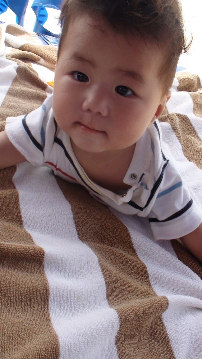 乳児連れでグアムへ<br />http://takahirotomoki.blogspot.com/<br />