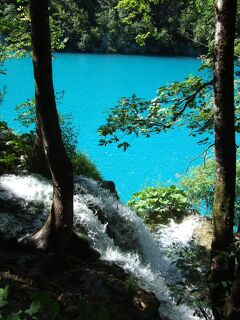 水が織りなす奇跡の絶景　プリトヴィッツエ湖群国立公園　Ⅱ　～2009年7月　アドリア海へハネムーン　その13～