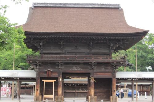 2011梅雨、尾張の古刹・名刹、国府宮神社(1/2)：参道、鳥居