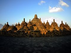 インドネシア周遊　６　遺跡ポロブドゥールとプランバナン