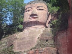 楽山大仏に驚く！恋する！