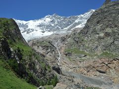 スイス花とハイキングの旅・アラリン展望台