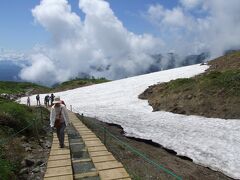 天空のパノラマ、北アルプス　八方尾根自然研究路から白馬三山を臨む！