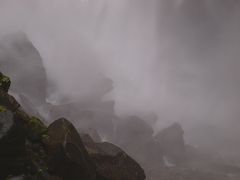 涼を求めて奥日光へ−６　涼　華厳の滝　可憐　ニッコウキスゲ
