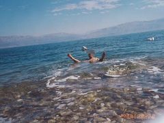 90年代のイスラエル②1994.12　「初めての世界一周で死海を泳ぐ」　　～死海～