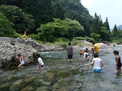 新潟の夏２０１１③湯沢フィッシングパーク・川遊び