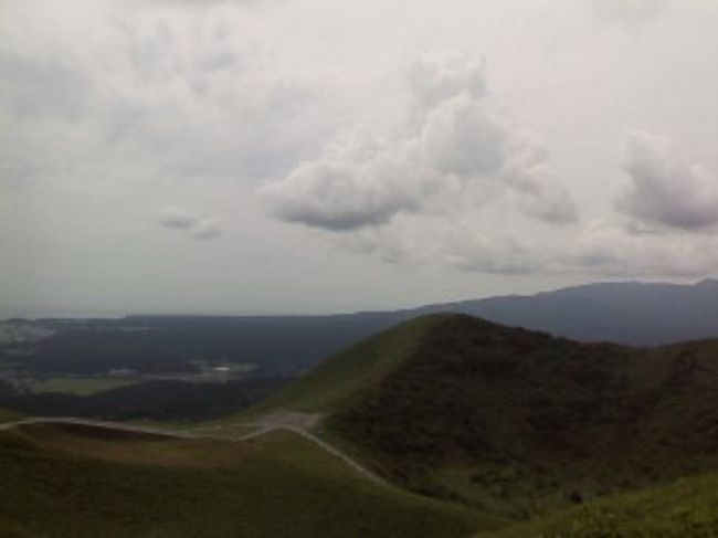 母と伯母と私の毎年恒例の夏旅行。<br />今年は秋田県に行ってきました。