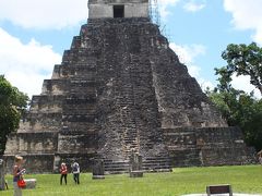 その6、2011盛夏・マヤ遺跡の旅　：　Los Hilos ～糸～、縦と横と織り成す綾と / ティカル遺跡