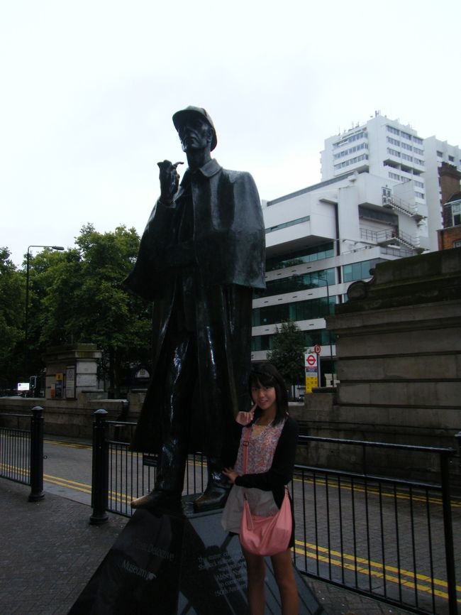 <br />ついに、わたしが楽しみにしていたシャーロック・ホームズの所へ行ってきました(^v^)<br />すごい楽しかったです!!<br /><br />ぜひぜひぜひぜひご覧ください(*^^)v<br />