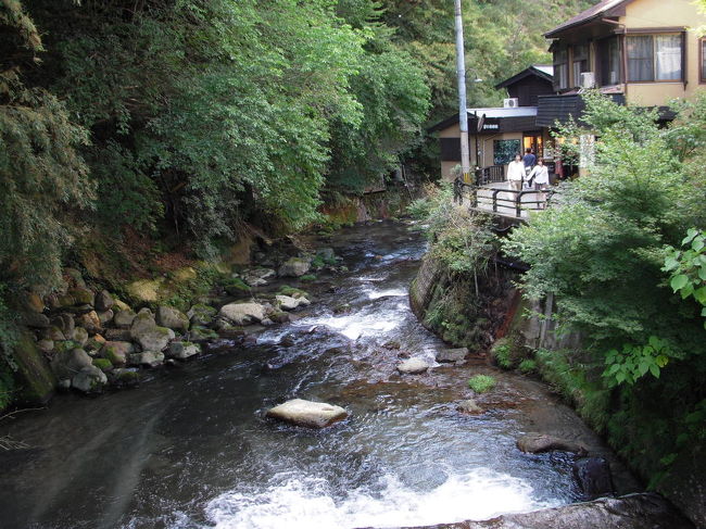 用事で大分へ行く途中に、熊本の黒川温泉へ寄り道しました。<br />わずか２時間の滞在でしたが、秋晴れの中、久しぶりの黒川を<br />楽しみました。