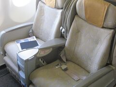 アシアナ航空 A330-300 ビジネスクラス搭乗記・成田‐仁川(OZ103) / Review: Asiana Airlines A330-300 Business Class Tokyo-Seoul