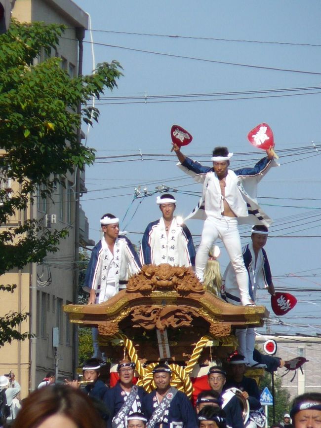 だんじり祭りと言えば、岸和田が有名ですが、高石市のだんじり祭りも負けてはいません。友達と高石市のだんじり祭りを見てきました。