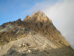 槍ヶ岳２０１０秋登山記　【３】槍ヶ岳山荘～槍ヶ岳～槍ヶ岳山荘１