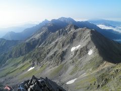 槍ヶ岳２０１０秋登山記　【５】槍ヶ岳山荘～槍ヶ岳～槍ヶ岳山荘２