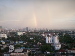 ＜タイの田舎を一人でトホホ～旅＞　⑩バンコク