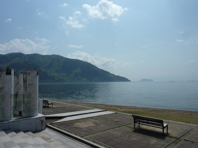 琵琶湖に沿ってマキノから近江今津まで歩いた。