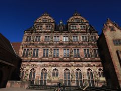 【欧州旅行２日目】 街を見下ろす堂々たる古城　「ハイデルベルク城」