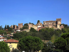 優美なる城塞の町グラダーラ - 北イタリアをぶらぶら ５日目