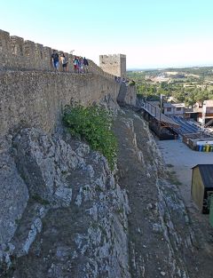 2011.8ポルトガル・スペインアンダルシア旅行25-私の一番好きな町　Obidos　城跡へ