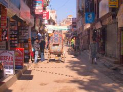 ネパール　カトマンズ　旅行者用病院で点滴と駆け足カトマンズ散策　アジア周遊158日（14）