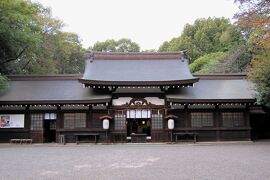 2011晩秋、高座結御子神社(1/2)：太閤出世稲荷・赤鳥居、高座結御子神社・社殿、御神井