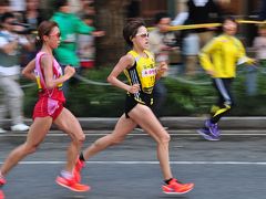 晩秋の横浜を駆ける美しきランナー達