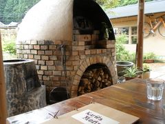 山の中の一軒家　Pizza Cafe Kuwa Monpe