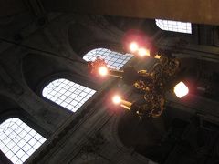 ●ツアーでフランスを巡る(33) サンジェルマン・デ・プレ地区を散策●