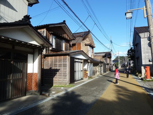 奥の細道を訪ねて第13回⑮芭蕉が名句”荒海や・・”を生んだ妻入りの街道を歩く in 出雲崎