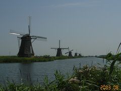 2003年夏　ベネルクス三国４：オランダ　世界遺産キンデルダイクの風車群