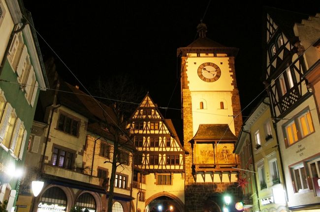 ドイツで住んでみたいと感じる、筆頭の街。<br />あまりにも美し過ぎるその街の表情は、冬の夜には、どこまでも心安らぐ静寂の中で、「ヘルンフートの星」が至る所に鏤められている。<br />この街に、これ以上、何を求めようか。。。