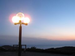 秋谷の立石＆湘南国際村　グリーンパークの夕景 【神奈川の夜景１００選】