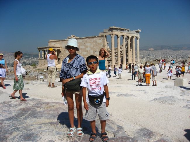 末っ子が<br />「今、一番行きたいところは、パルテノン神殿！」<br />と言った<br />真夏のアテネへきた<br /><br />愛走路にとって１６年ぶり<br />３回目のアテネとなった。