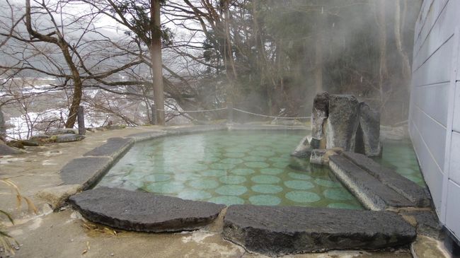 春の18きっぷ旅行 3-1 雪の降る朝、露天風呂に突撃！