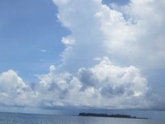 ジャングルとサンゴ礁の島 カリマンタン　ブラウ