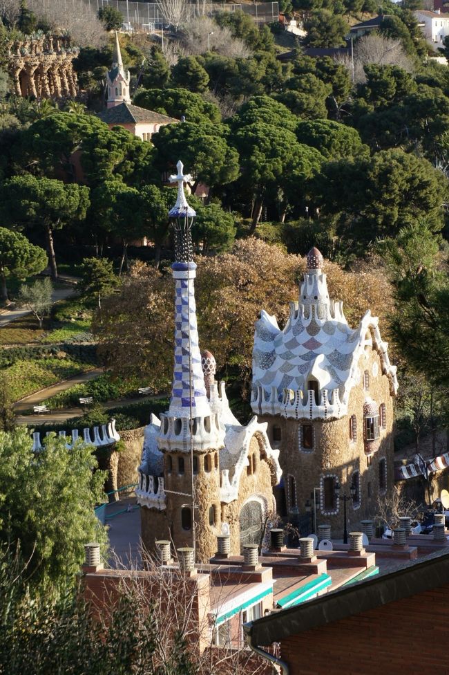 スペイン / バルセロナ　憧れ続けたモデルニスモの街へ　Part.３　グエル公園　サンパウ病院　ホテル・エスパーニャ