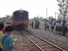 20120305 カビンブリから、バンコク・カオサンへ