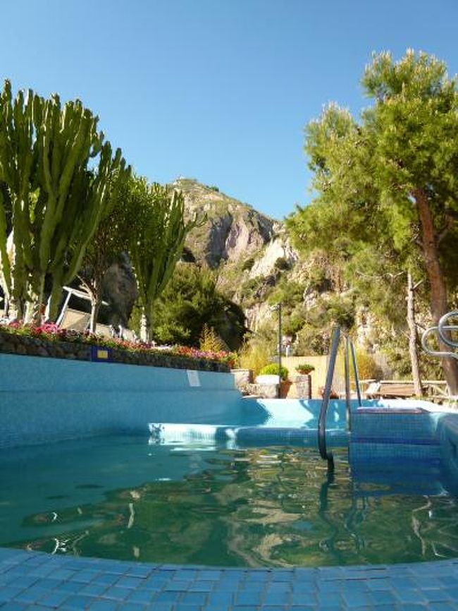 初夏のイスキア島で優雅なバカンス♪　Ｖｏｌ４６（第６日目午後）　☆イスキア島サンタンジェロ：「パーク･ホテル･ミラマーレ」の温泉公園「アフロディテ・アポロン」で優雅に温泉を楽しむ♪