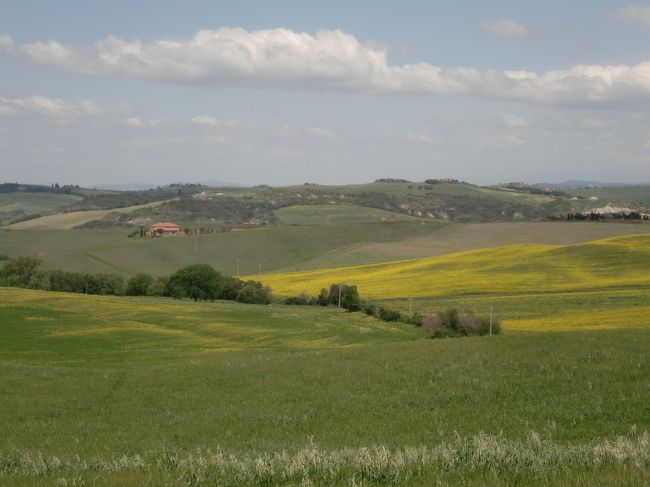 初めてのイタリア。<br />トスカーナ地方の自然を満喫、中世の町並を散策し、フィレンツェとベネチアを街歩きしました。