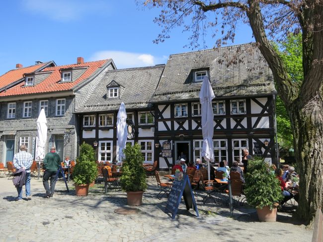 2012年5月4日（金） Goslar ゴスラーの街を散策！！<br />ゴスラーのローカルビアーに出会うことができて超幸せでした♪<br />天候に恵まれるとビアーが一層美味しくなります♪<br /><br />今回、世界遺産であるランメルスベルク鉱山に足を運べませんでしたが、次回、足を運んでみたいと思います。<br /><br />