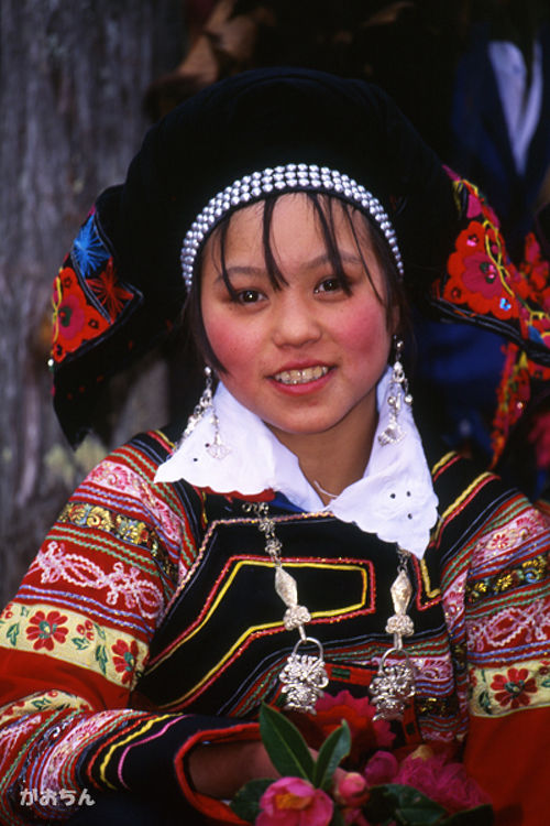 少数民族の祭り 大姚曇華山・彝族の挿花節（前編）～雲南の旅1993
