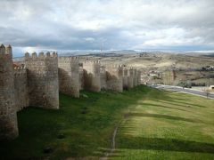 アビラ_Ávila　信仰深い要塞都市！城壁と聖テレサに守られてきた街