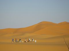 魅惑のモロッコ旅【4】 トドラ渓谷からサハラ砂漠で一泊編