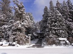 寒すぎ！　大雪の日に、高野山