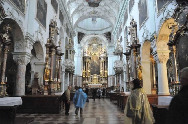 2011年オーストリア旅行記　その18　ザルツブルク旧市街を散策　教会と大聖堂編